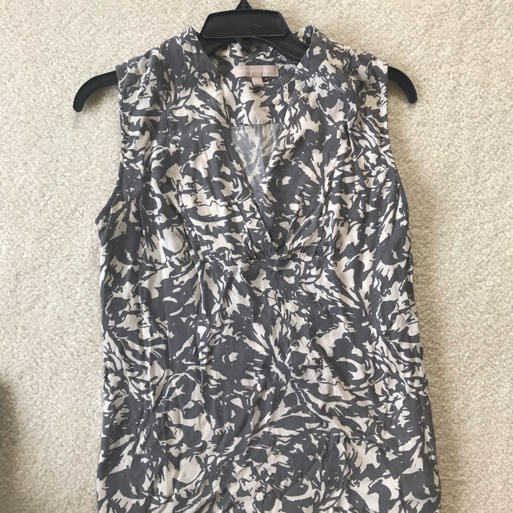 Gray and white blouse, beautiful.